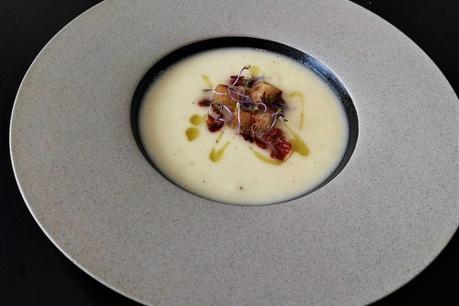 Crema de puerro y manzana (vichyssoise de manzana)