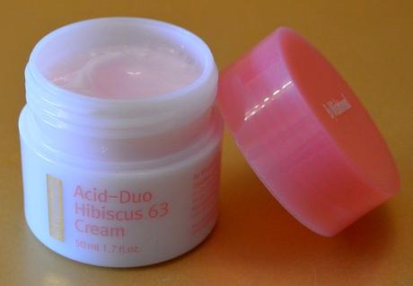 “Acid-Duo Hibiscus 63 Cream” – una crema facial con ácidos de BY WISHTREND (From Asia With Love)