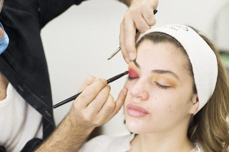 cursos de maquillaje profesional en madrid agencia de maquillaje cine teatro fotografía publicidad