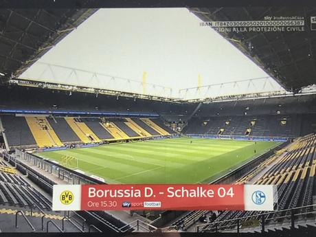 Imagenes del regreso del Futbol en plena pandemia