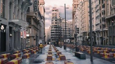 Tiempo de incertidumbre y los gritos y gestos de protesta de los “cayetanos”.