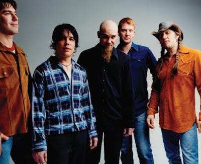 Queens Of The Stone Age - The lost art of keeping a secret (2000)