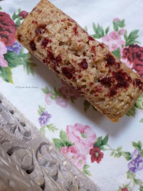 Financier de Almendra y Frambuesa Liofilizada
