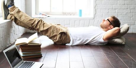 Esta es la enorme importancia psicológica de “perder el tiempo”. Esta es la enorme importancia psicológica de “perder el tiempo”.