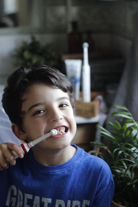 Hábitos de higiene bucodental desde pequeños #OralBKids