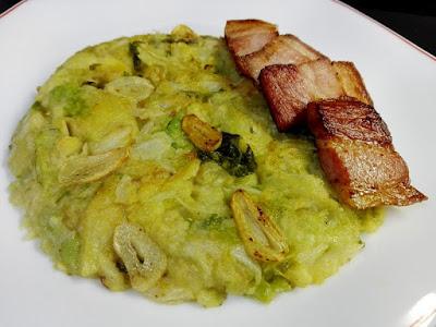 Trinxat de col y patata Trinxat de col y patata.