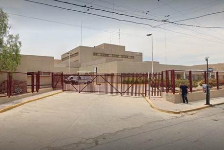 Radiologo acusado de violación, fallece al lanzarse del tercer piso del Hospital de Soledad