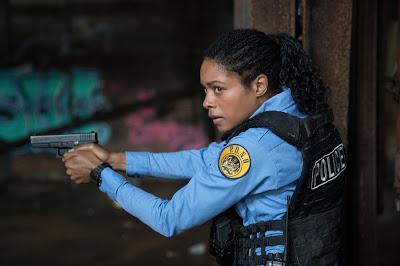 BLACK AND BLUE (USA, 2019) Policíaco