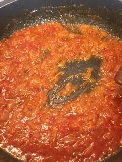 CALAMARES RELLENOS Y ALBONDIGAS DE CARNE