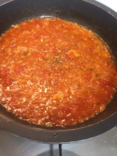 CALAMARES RELLENOS Y ALBONDIGAS DE CARNE