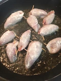 CALAMARES RELLENOS Y ALBONDIGAS DE CARNE