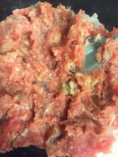 CALAMARES RELLENOS Y ALBONDIGAS DE CARNE