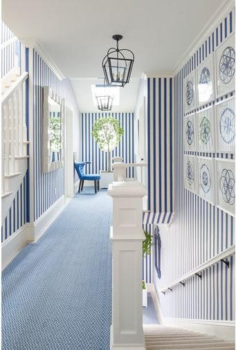 white decor Newport Rhode Island interiors interior inspiration interior design inspo decor hamptons style hamptons house estilo hamptons decoración moderna decoración en blanco decoración costera decoración azul coastal casas americanas casa de la playa beach house  