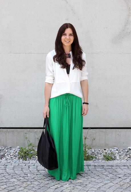 Outfits Con Maxi Falda Negra