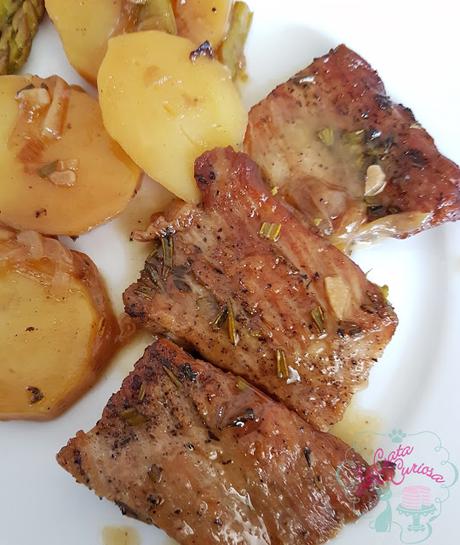 SECRETO IBERICO AL HORNO (O EN OLLA DE COCCION LENTA) SECRETO IBERICO AL HORNO (O EN OLLA DE COCCION LENTA)