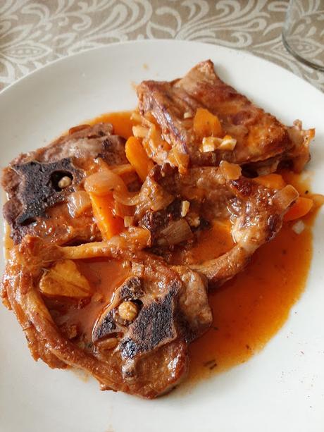 GUISO DE CORDERO TRADICIONAL GUISO DE CORDERO TRADICIONAL