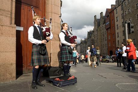 Fotos De Hombres Con Falda