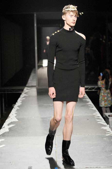 Fotos De Hombres Con Falda