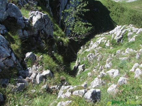 Canal de bajada por la cara norte de la Sierra de Brañapiñueli