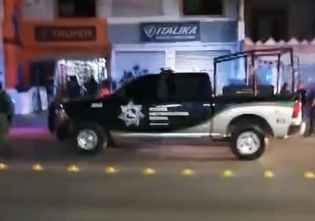 Un muerto y dos lesionados en atentado contra ferretería en Avenida San Pedro Un muerto y dos lesionados en atentado contra ferretería en Avenida San Pedro