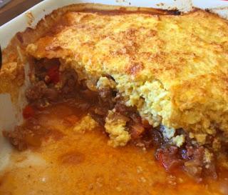 PASTEL DE CARNE CON COSTRA DE MAÍZ