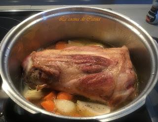 Codillo de cerdo Codillo de cerdo