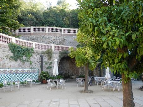 Font del Gat en los Jardines Laribal | Montaña de Montjuïc