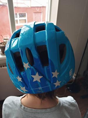 Bicis en Islandia y niños: Eimskip-Kiwanis