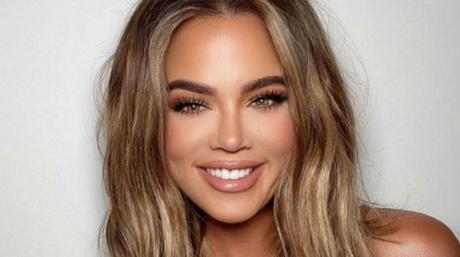 Khloé Kardashian cambió su rostro y dejó a todos en shock Khloe Kardashian nuevo rostro