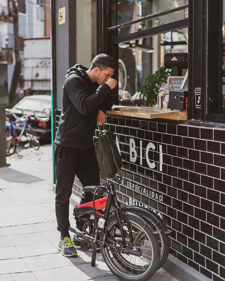 Cafeteras y dos ruedas, la unión de dos pasiones, según CafeyBici