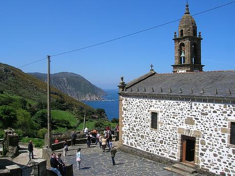 turismo de cercanía en la provincia de A Coruña, Santuario de San Andrés de Teixido