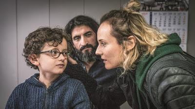 En la sombra + A contraluz En la sombra + A contraluz