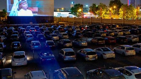 Cómo ir al cine presencialmente con la familia sin ningún tipo de riesgo Cómo ir al cine presencialmente con la familia sin ningún tipo de riesgo