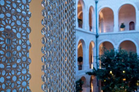 Jaffa Hotel: John Pawson aporta modernidad a un ex convento en la ciudad vieja de Tel Aviv Jaffa Hotel: John Pawson aporta modernidad a un ex convento en la ciudad vieja de Tel Aviv