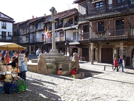 turismo de cercanía en Salamanca, plaza mayor de La Alberca