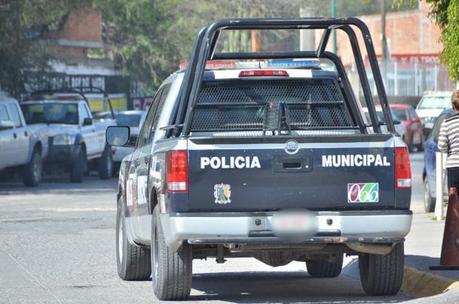 Acusan a Policía Municipal de SLP de asaltar a constructor