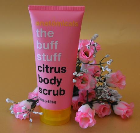 Exfoliante corporal “The Buff Stuff Citrus Body Scrub” de ANATOMICALS Exfoliante corporal “The Buff Stuff Citrus Body Scrub” de ANATOMICALS