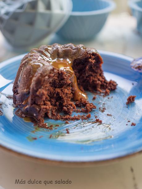 Chocolate & Dulce de leche Bundt Mug Cake