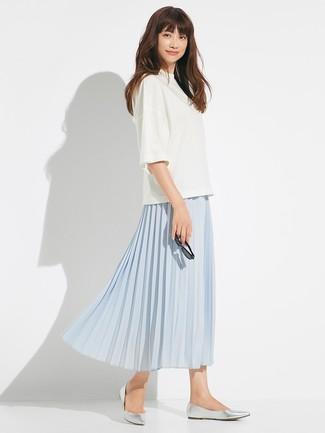 Outfits Con Falda Plateada Corta