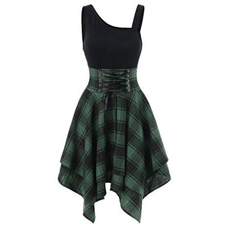 Outfits Con Falda Plateada Corta