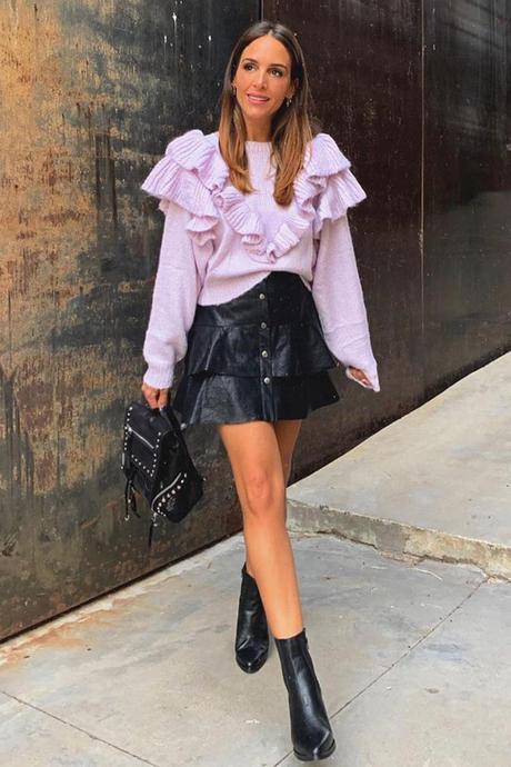 Outfits Con Falda Plateada Corta