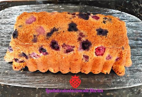 Plum Cake de Frutas del Bosque