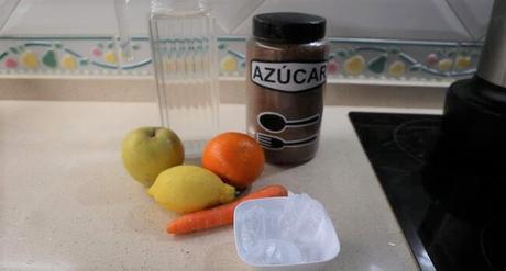 Zumo Multivitamínico con Mambo Los ingredientes para hacer zumo de frutas multivitaminas