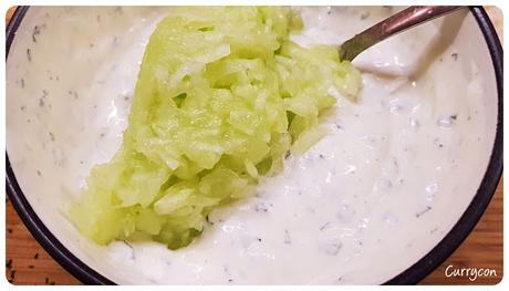 Tzatziki con pan de pita