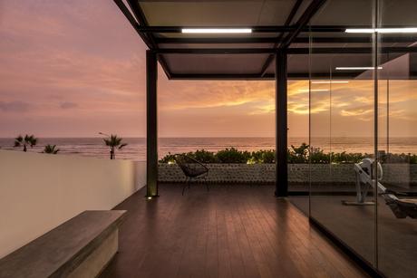 Gimnasio Pacífico Sur, Lima, Perú / Arq. Nikolás Briceño Ext 1-GYM