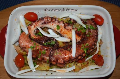 Pulpo con patatas al horno