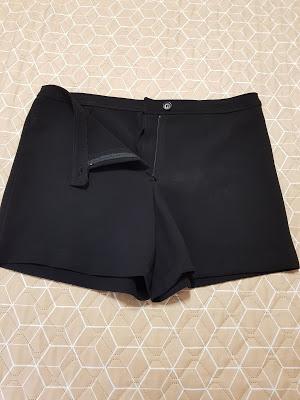 CONJUNTO EN BLANCO Y NEGRO