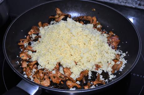 Cous cous con llengua de bou y tomate seco