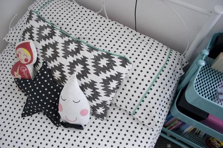 Cómo decorar con estrellas el dormitorio infantil