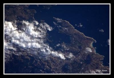 ASTRONAUTA FOTOGRAFIA LAS PIRAMIDES DESDE EL ESPACIO Y LAS COMPARTE EN TWITTER